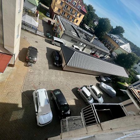 Apartament Opal - Ul. Grunwaldzka Przy Plazy ポビエロボ エクステリア 写真