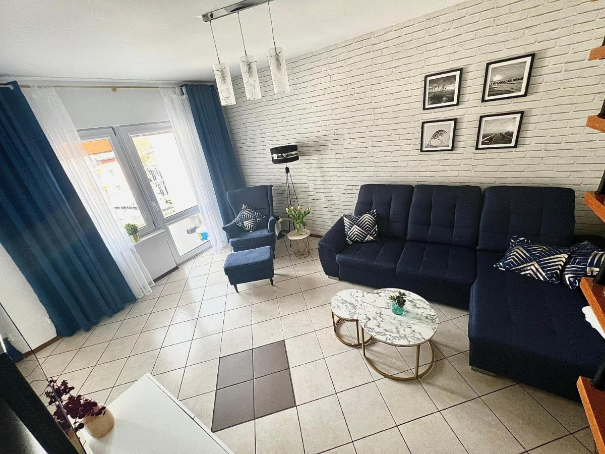 Apartament Opal - Ul. Grunwaldzka Przy Plazy ポビエロボ エクステリア 写真