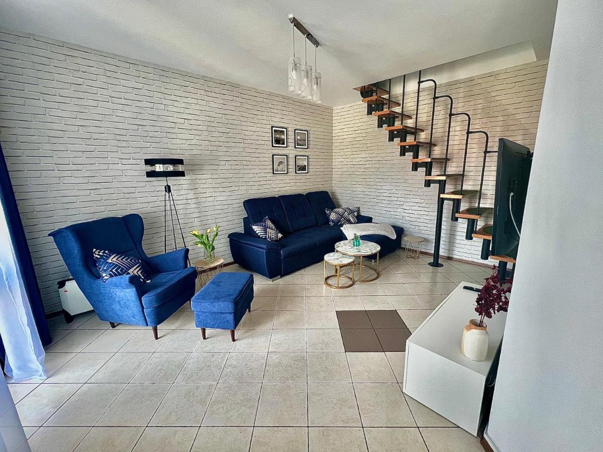 Apartament Opal - Ul. Grunwaldzka Przy Plazy ポビエロボ エクステリア 写真