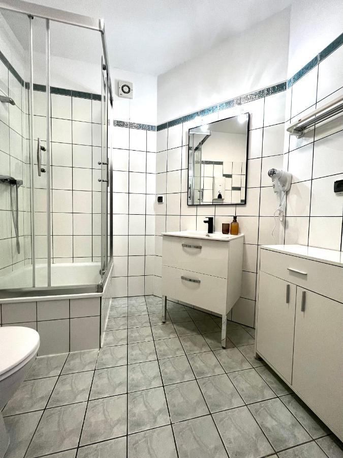 Apartament Opal - Ul. Grunwaldzka Przy Plazy ポビエロボ エクステリア 写真
