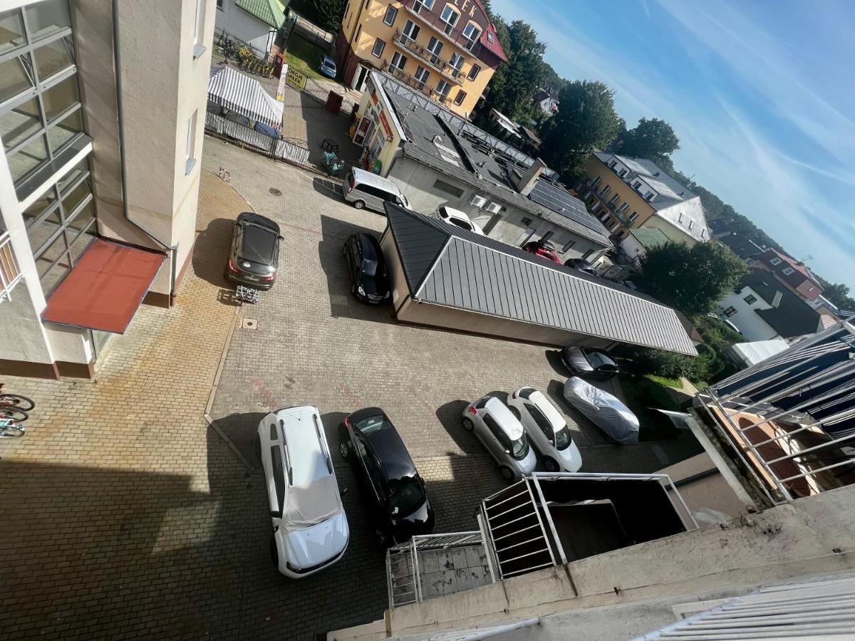 Apartament Opal - Ul. Grunwaldzka Przy Plazy ポビエロボ エクステリア 写真